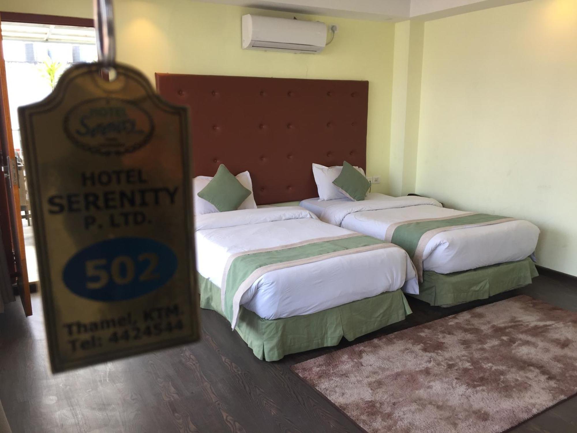 Hotel Serenity Kathmandu Esterno foto